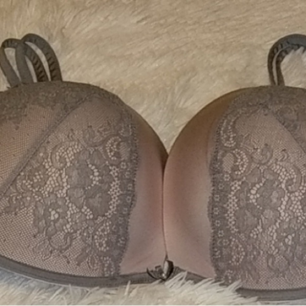 Torrid Plunge PushUp Bra sz 44B